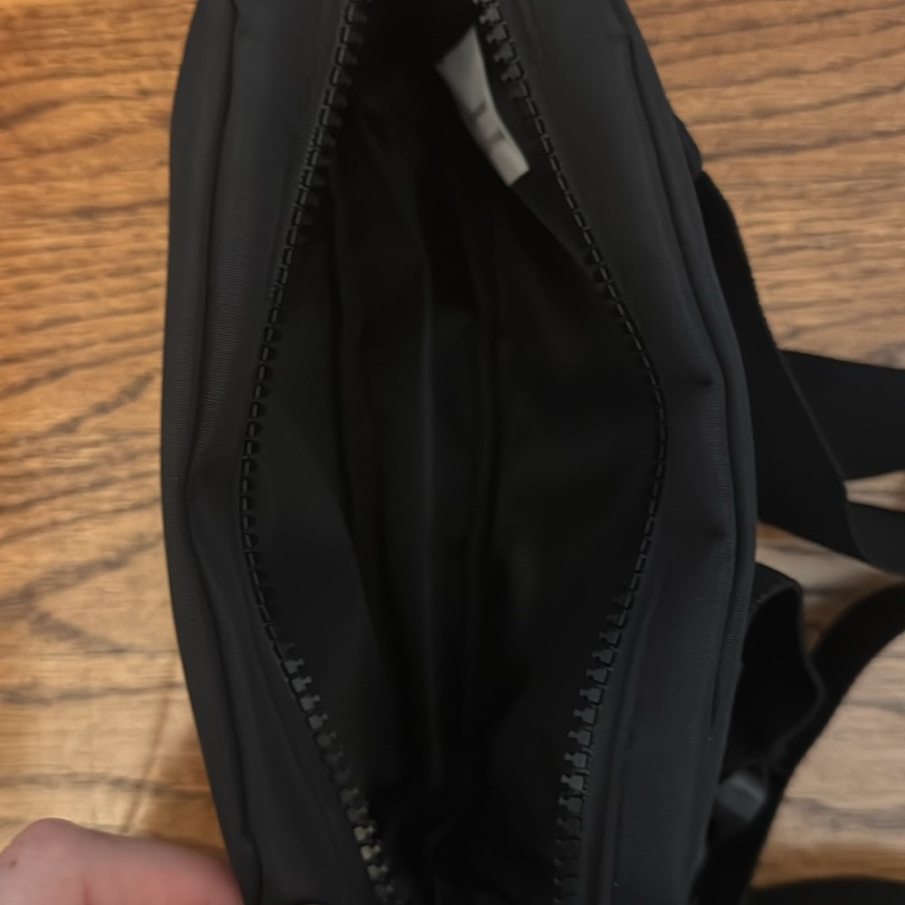 NY Mets Fanny Pack - Picture 3 of 3